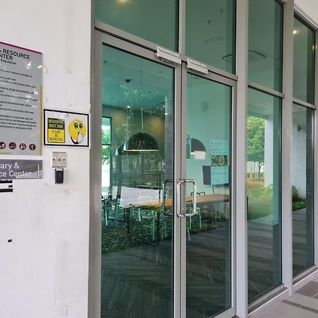 Hideaway At Cybersquare Apartment Cyberjaya Luaran gambar